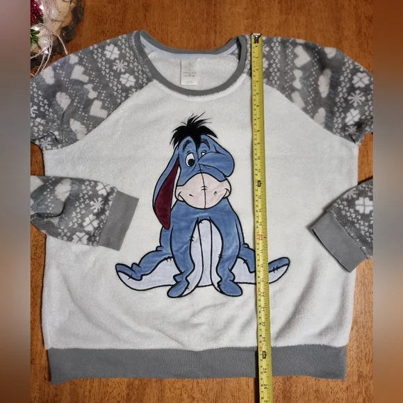 Disney Fleece Eeyore Embroidered Sweater with Patterned Sleeves Sz XL - Picture 10 of 10